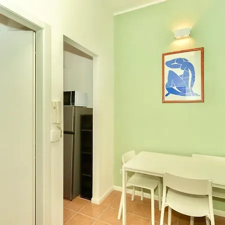 Apartment Cozy One-bedroom In Milan